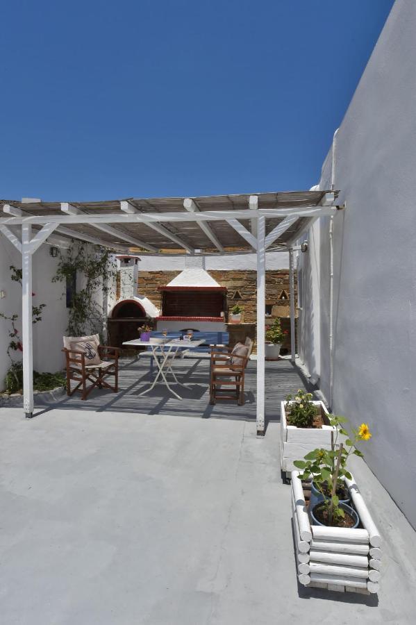 Apartament Tinos Peristerionas Zewnętrze zdjęcie